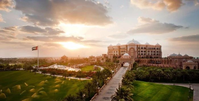 文圣茶说丨阿联酋「阿布扎比酋长国宫殿饭店LeCafé」下午茶