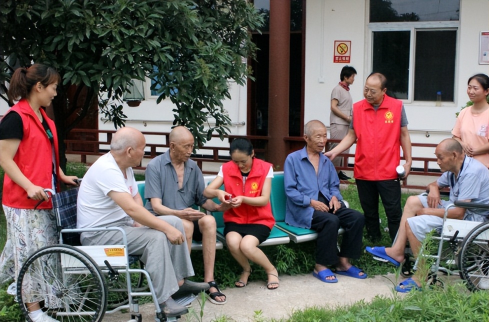 胡军公益片,胡军宁夏残疾人