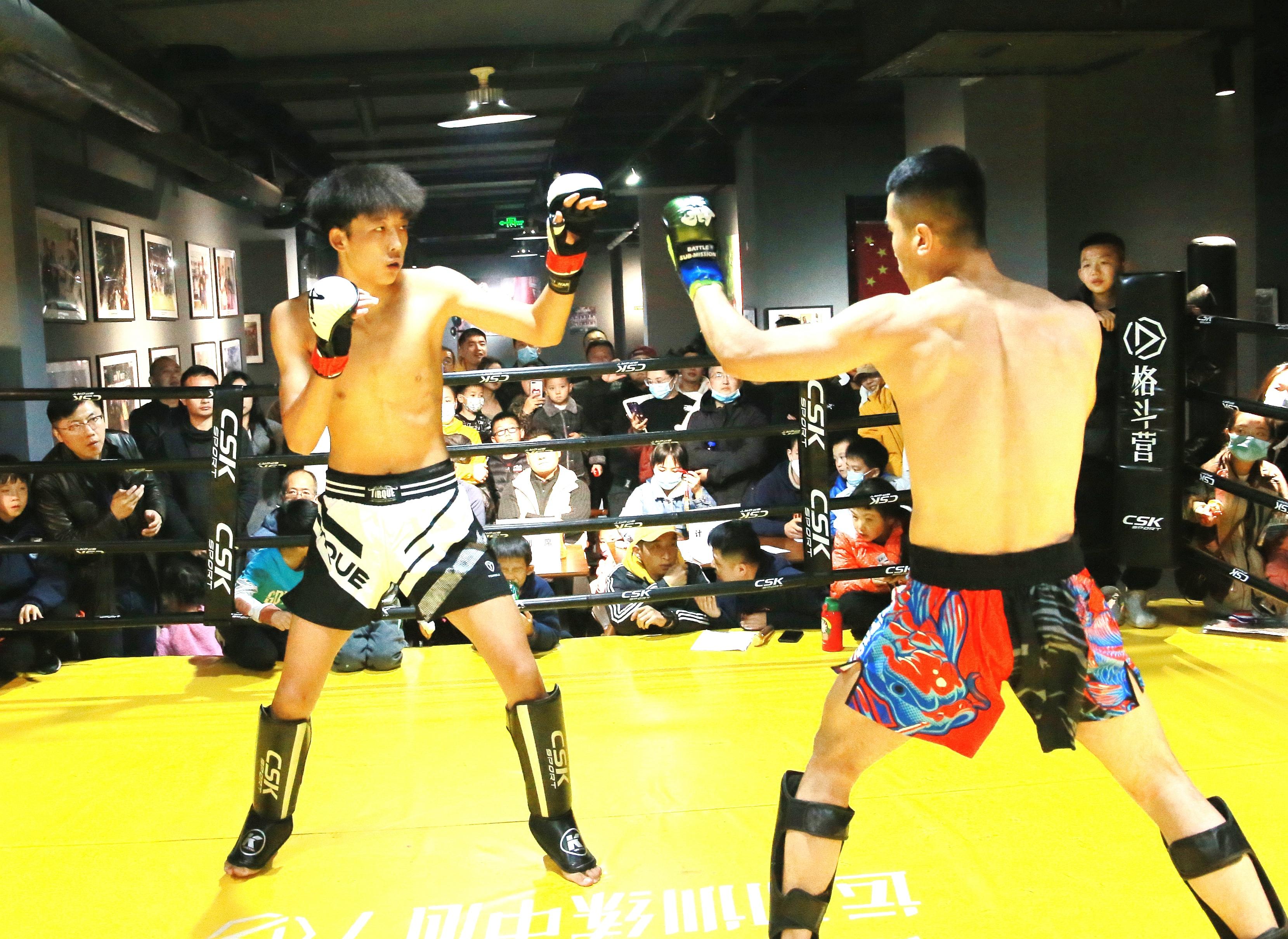 閲嶆嫵鍑哄嚮绮惧僵鐗囨,閲嶆嫵鍑哄嚮绮惧僵鍥炴斁