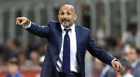 意大利全场狂轰32脚射门难破门,意大利杯米兰德比比分狂虐