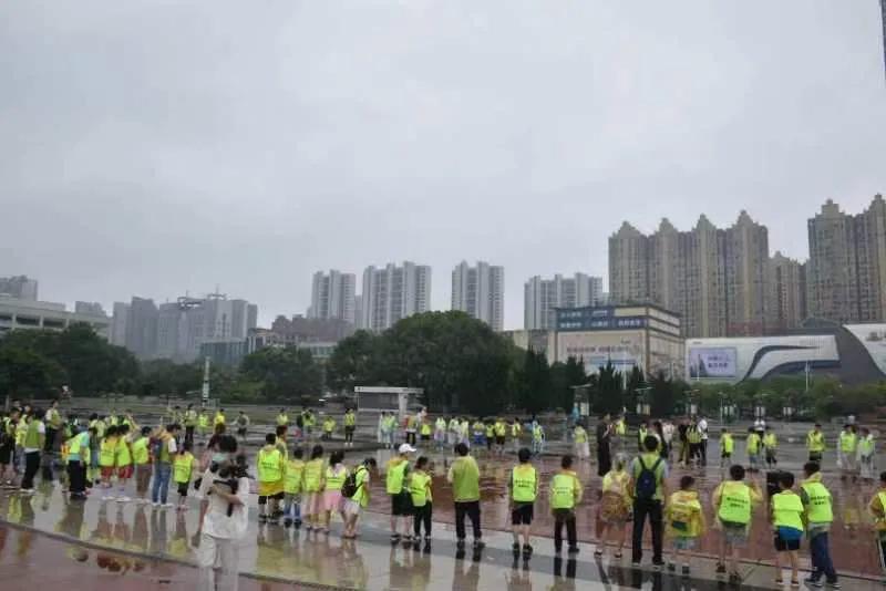 孩子一元城市生存挑战朋友圈文案,一元钱城市生存挑战