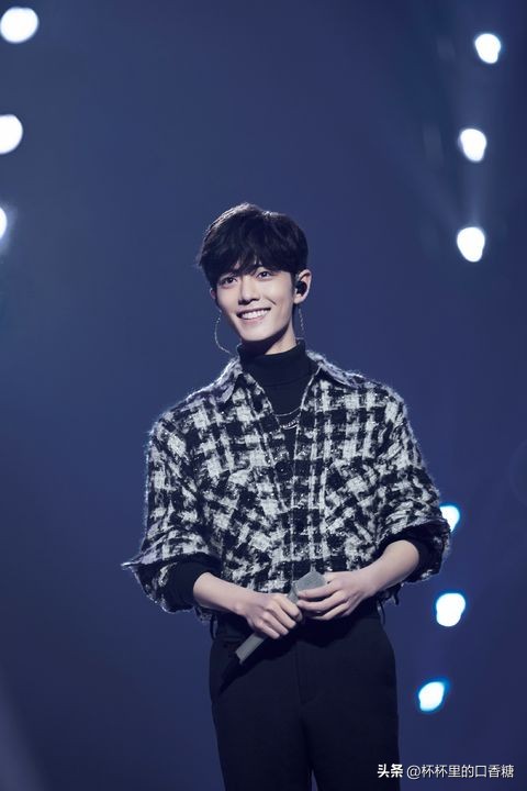 肖战凭陈情令圈粉无数,肖战陈情令镜头混剪又甜又燃