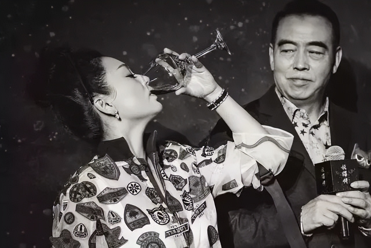 一脸福相天生富贵的几位女明星,天生自带苦相的十位女明星