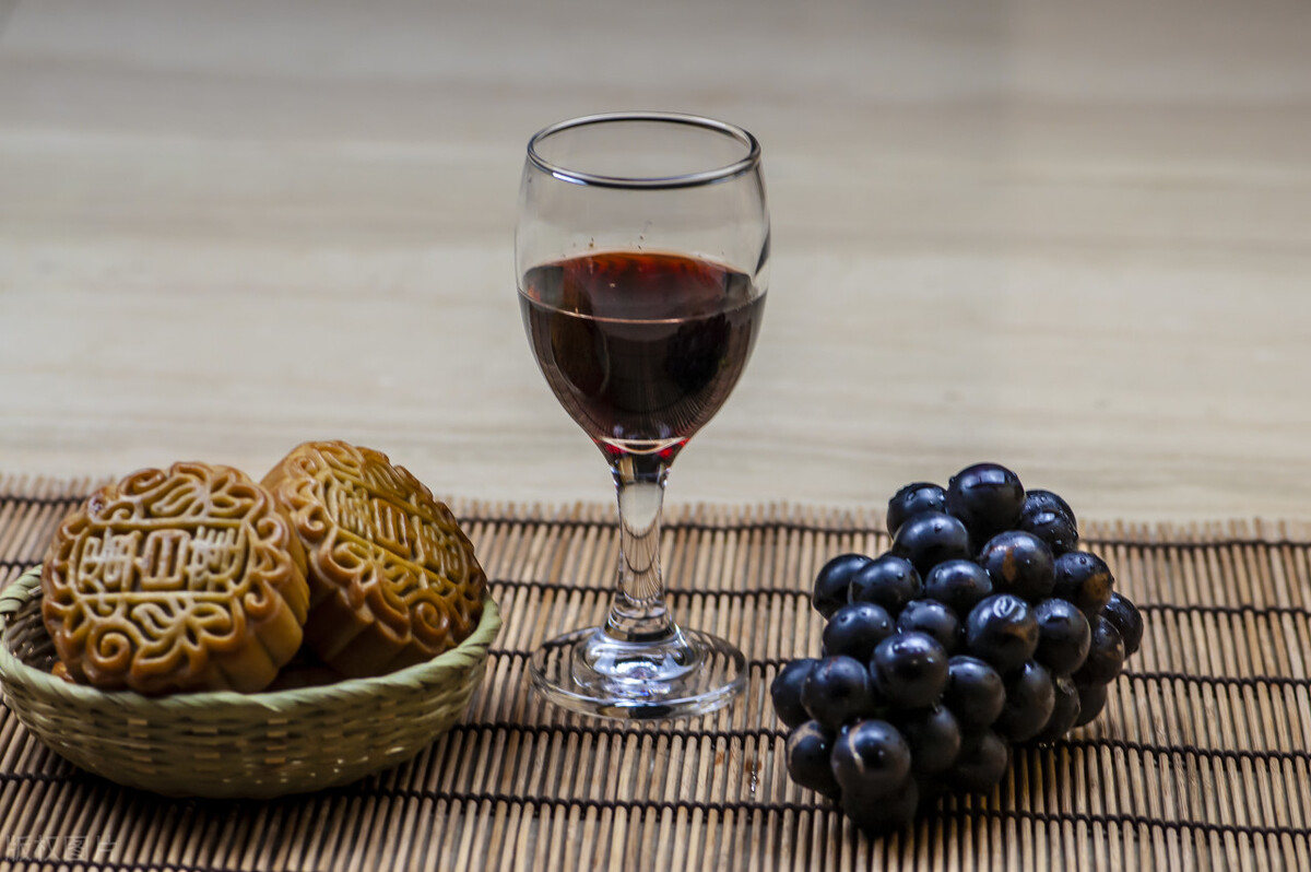冰皮月饼配红酒,月饼红酒的最佳搭配