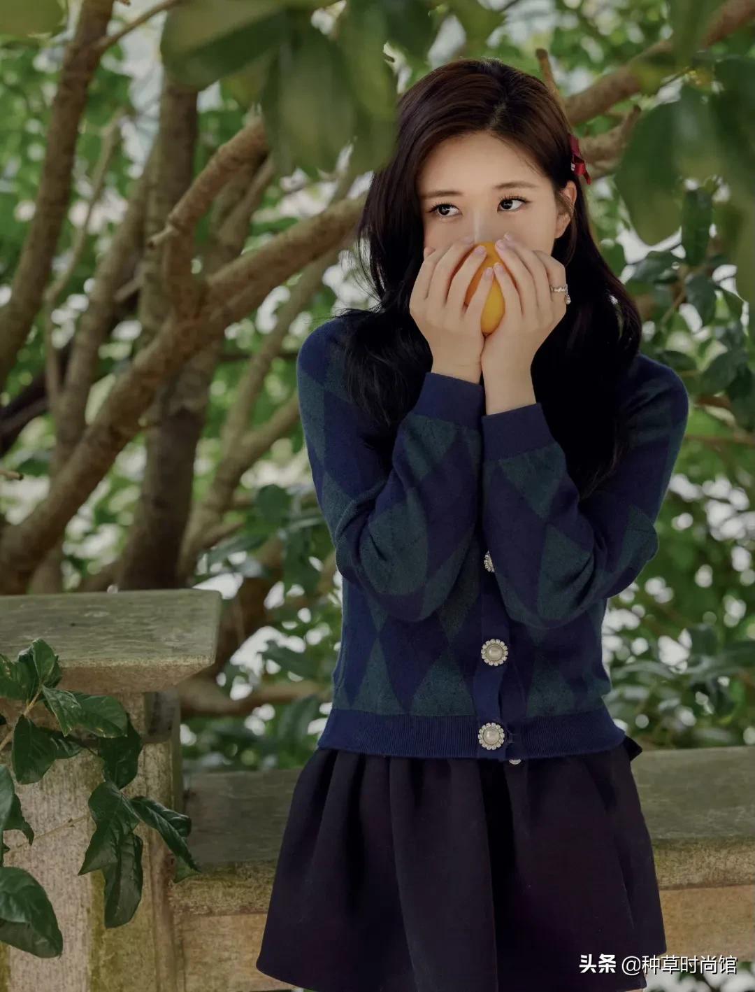 4种不同风格的春季穿搭示范,4种风格20套冬日穿搭照着穿就对了