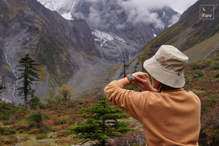戴applewatchultra开车,戴applewatchultra开奔驰