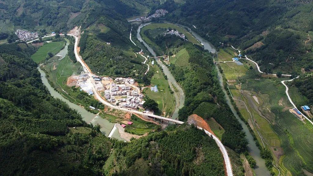 扶贫人物黄文秀,黄文秀立志扶贫