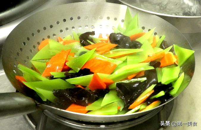 三月龄宝宝日常护理,春天该如何调理肠胃功能