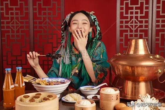 办世界杯和奥运会哪个赚钱,俄罗斯世界杯真的赚钱吗