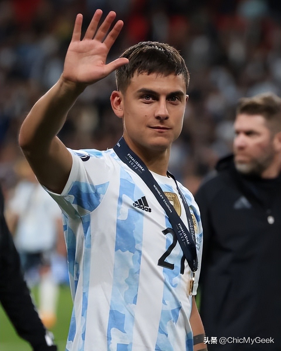 西装控西装男,世界杯西装克罗地亚