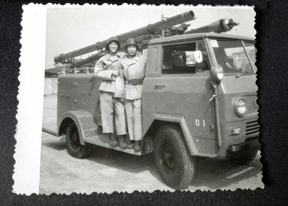 李梅火攻东京用了多少燃烧弹,1945年李梅轰炸日本东京