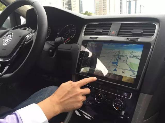 长途用手机导航好还是用车机导航,手机导航和车机互联怎么操作