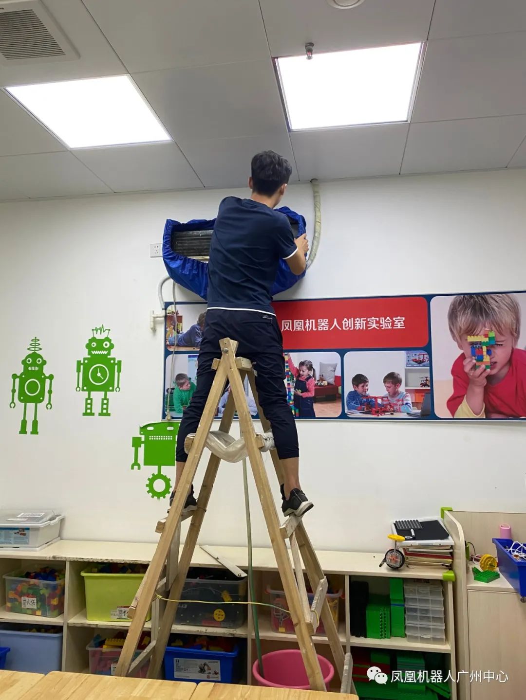 战疫停课不停学直播,抗击疫情停课不停学在家学习