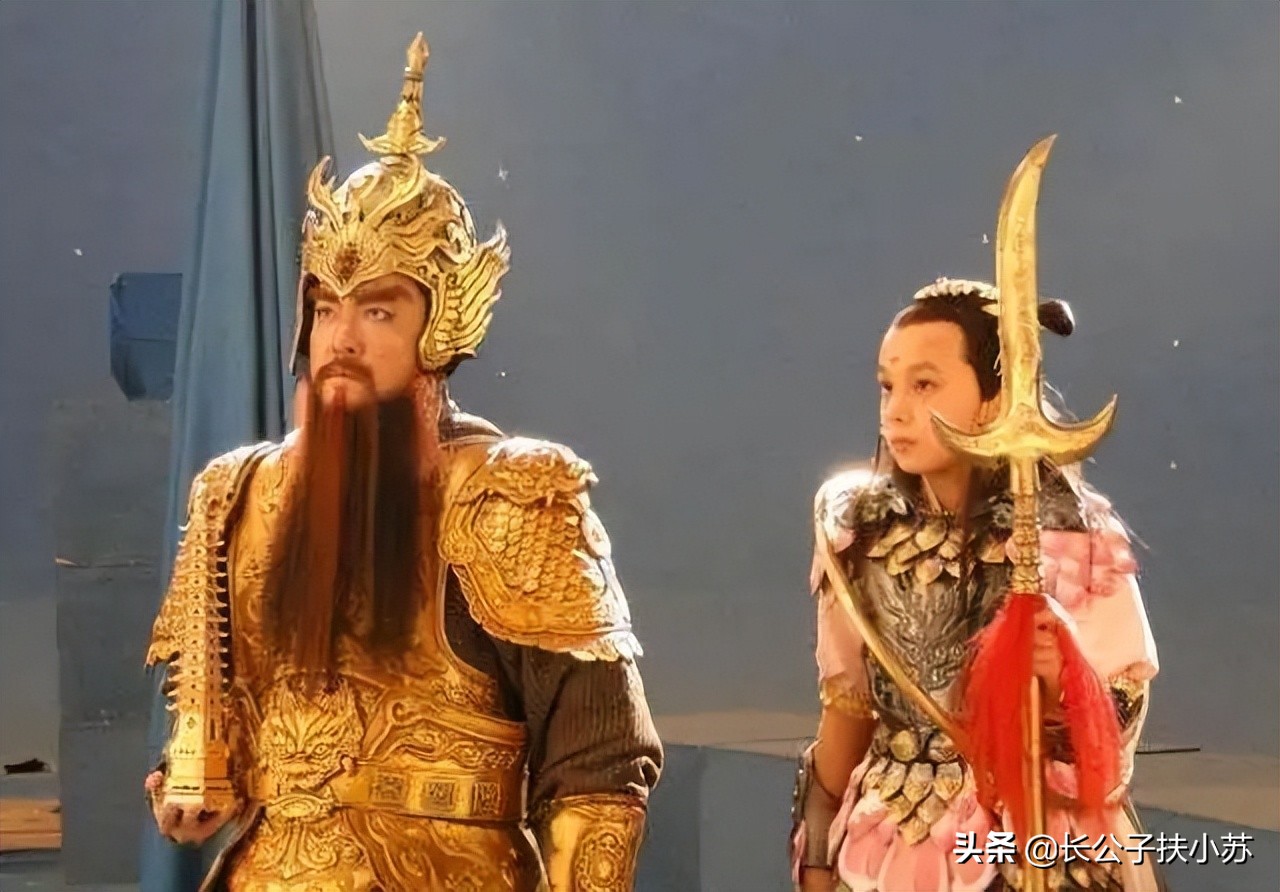 托塔天王和哪吒降服孙悟空的手段,孙悟空怎么打败了托塔李天王