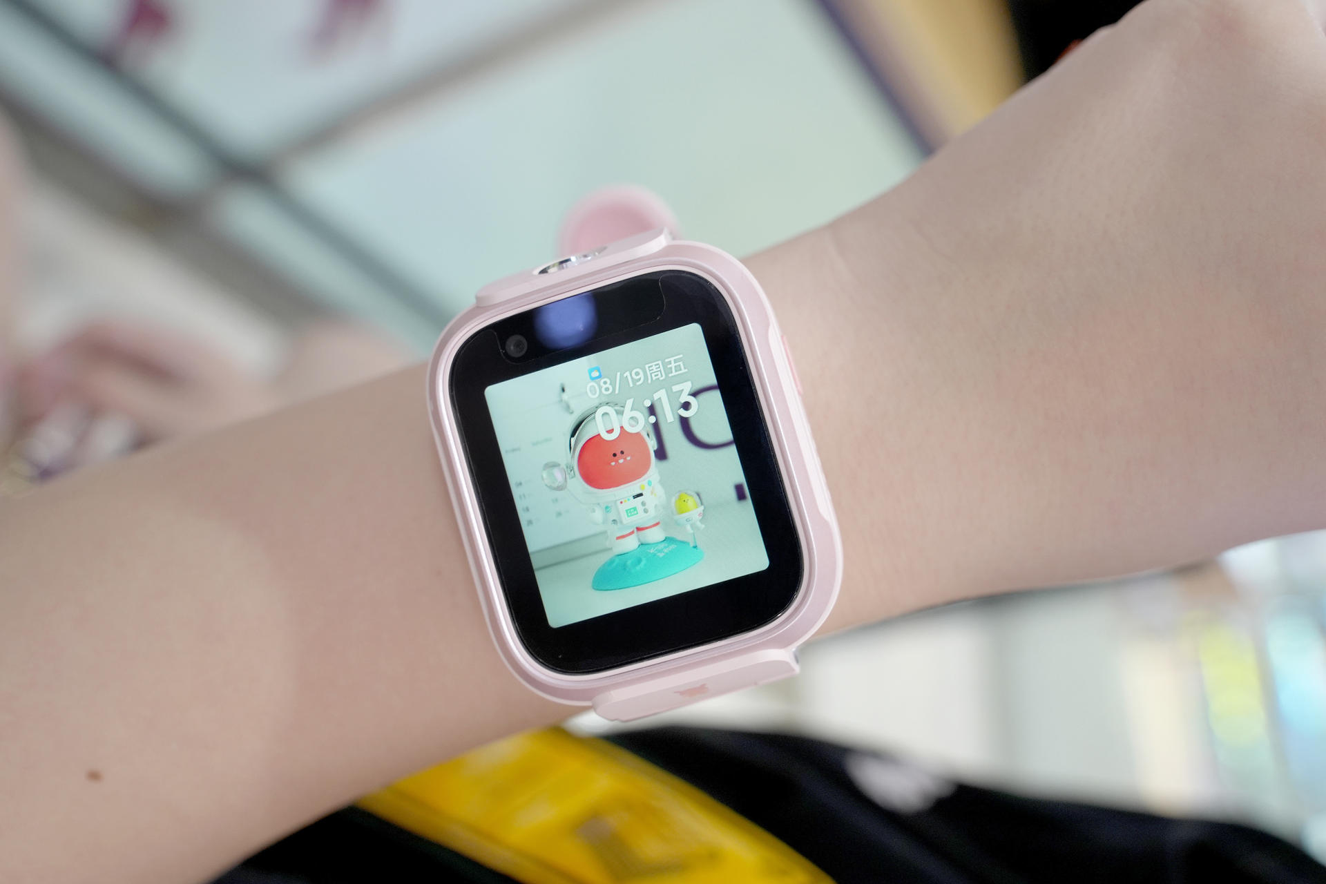 米兔儿童学习手表6x官方标配功能,小米米兔的儿童手表功能使用介绍