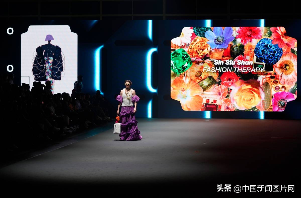 香港理工大学学生时装设计秀呈现缤纷色彩