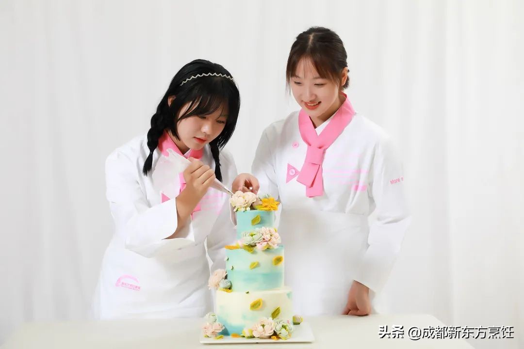 成都学做蛋糕哪个学校好,湖北学蛋糕的学校