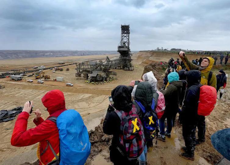 瑞典环保少女格蕾塔时代人物,环保少女格蕾塔被怼哭