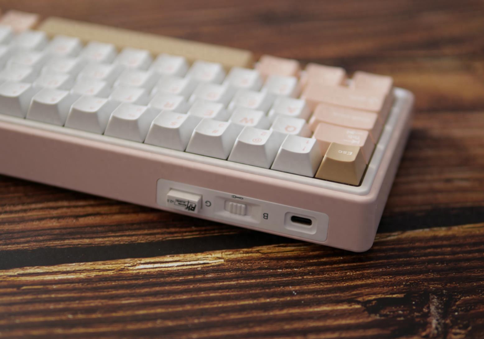 终于开始卷小配列了，好看好用还要好听，RK65机械键盘拆解评测