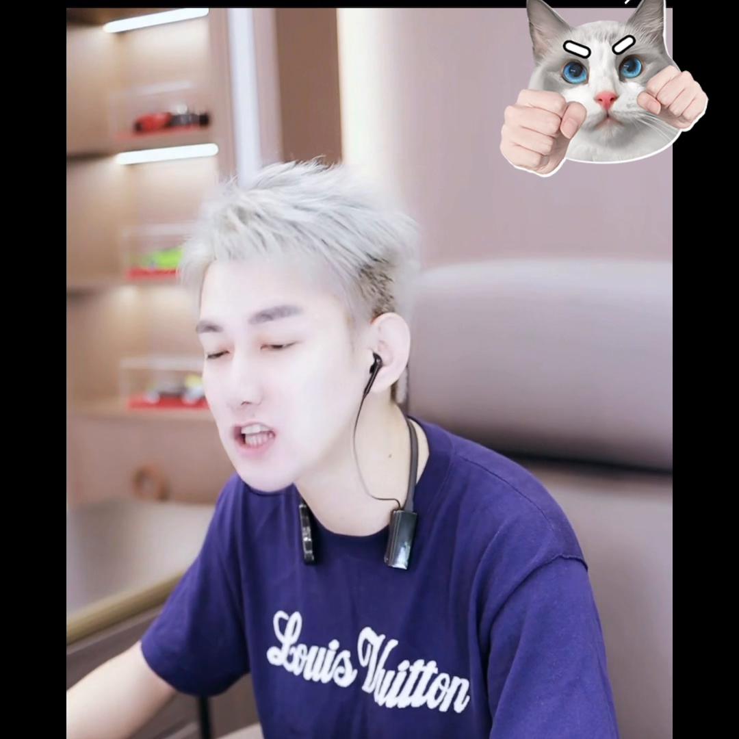 难怪玄律老婆给他直播间装监控，这小子犯过错误呀😂@玄律