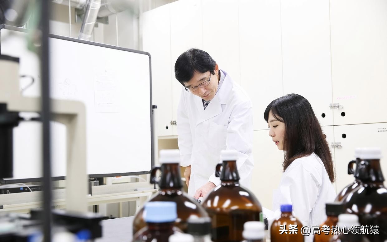 张雪峰建议生物跨专业考研,北京大学生物学专业张雪峰