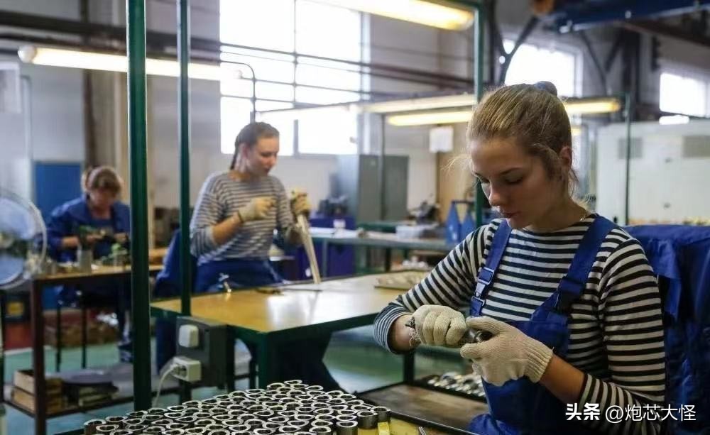 38个国家耗不过1个俄罗斯，这背后究竟为何？