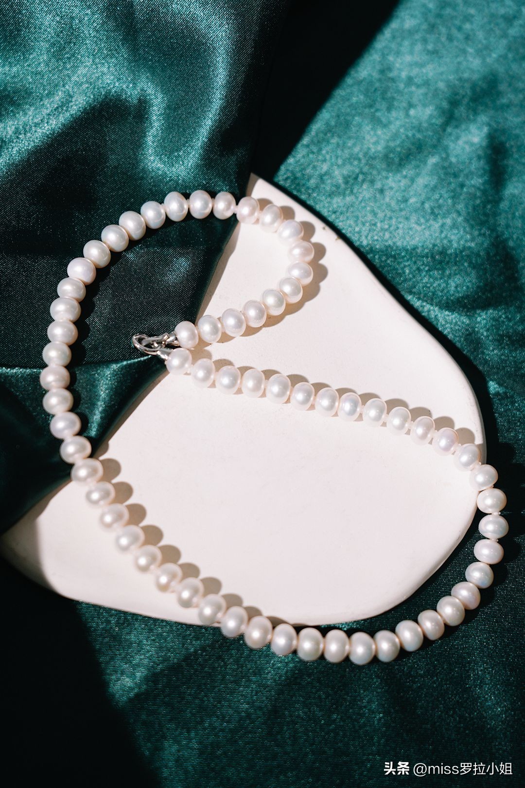 几千块的珍珠项链,网上的珍珠项链为什么这么便宜