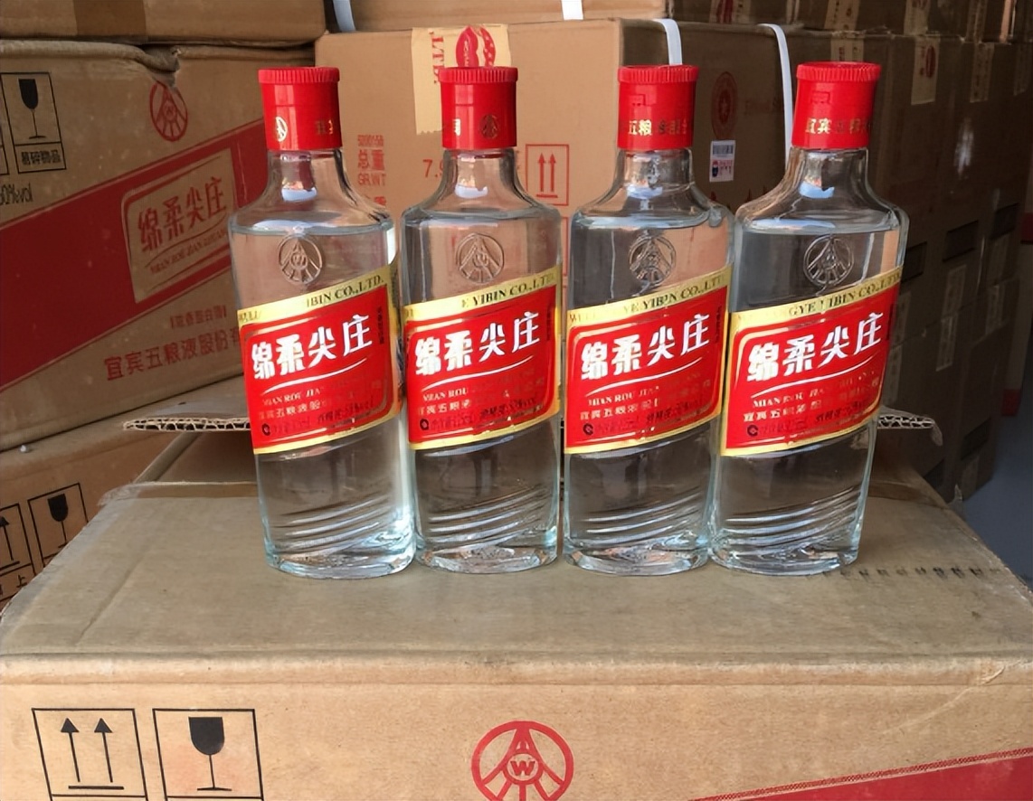 黄盖玻汾与红盖哪个贵些,黄盖玻汾和红盖玻汾哪个好喝知乎