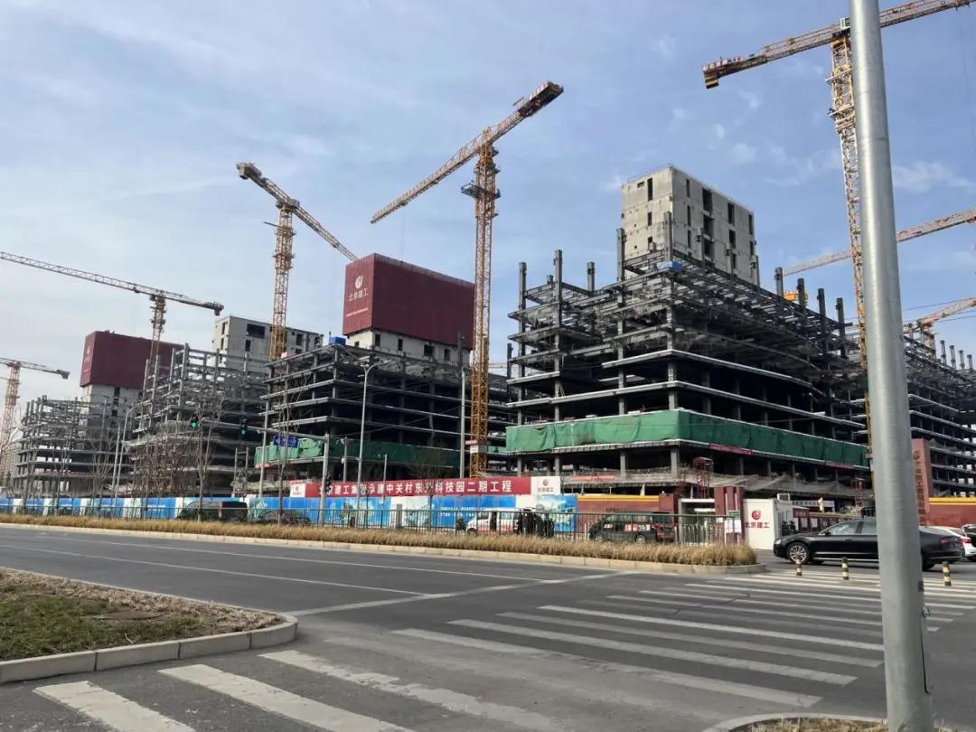 两区交界无地铁的小区涨价了?