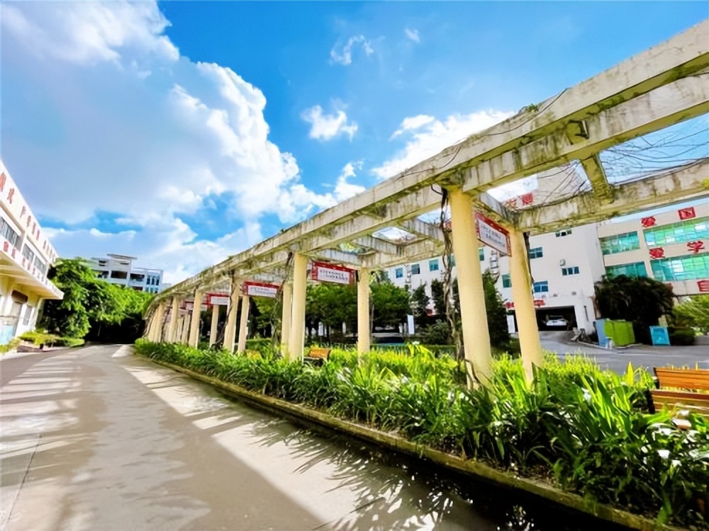 珠海南方爱迪技校,珠海南方爱迪技工学校有什么专业