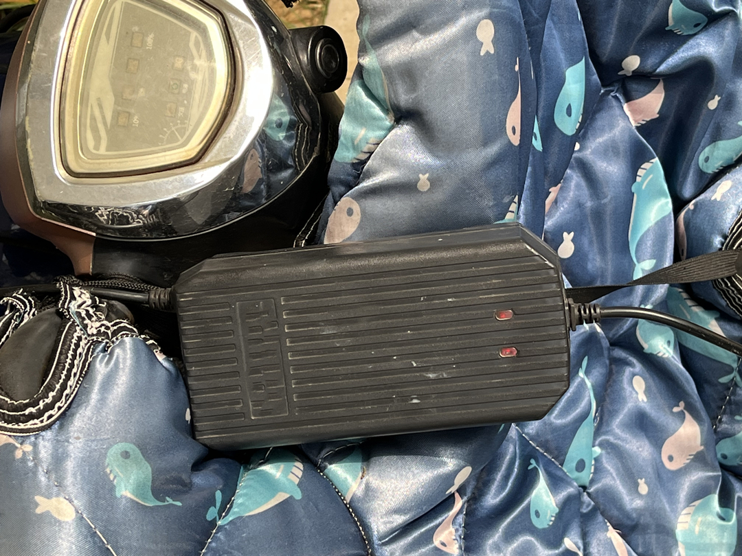 续航100公里的电动车用什么电池,铅酸电池续航100公里以上的电动车