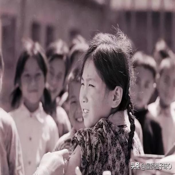 罕见晚清老照片被押赴菜市口,晚清妇女照片