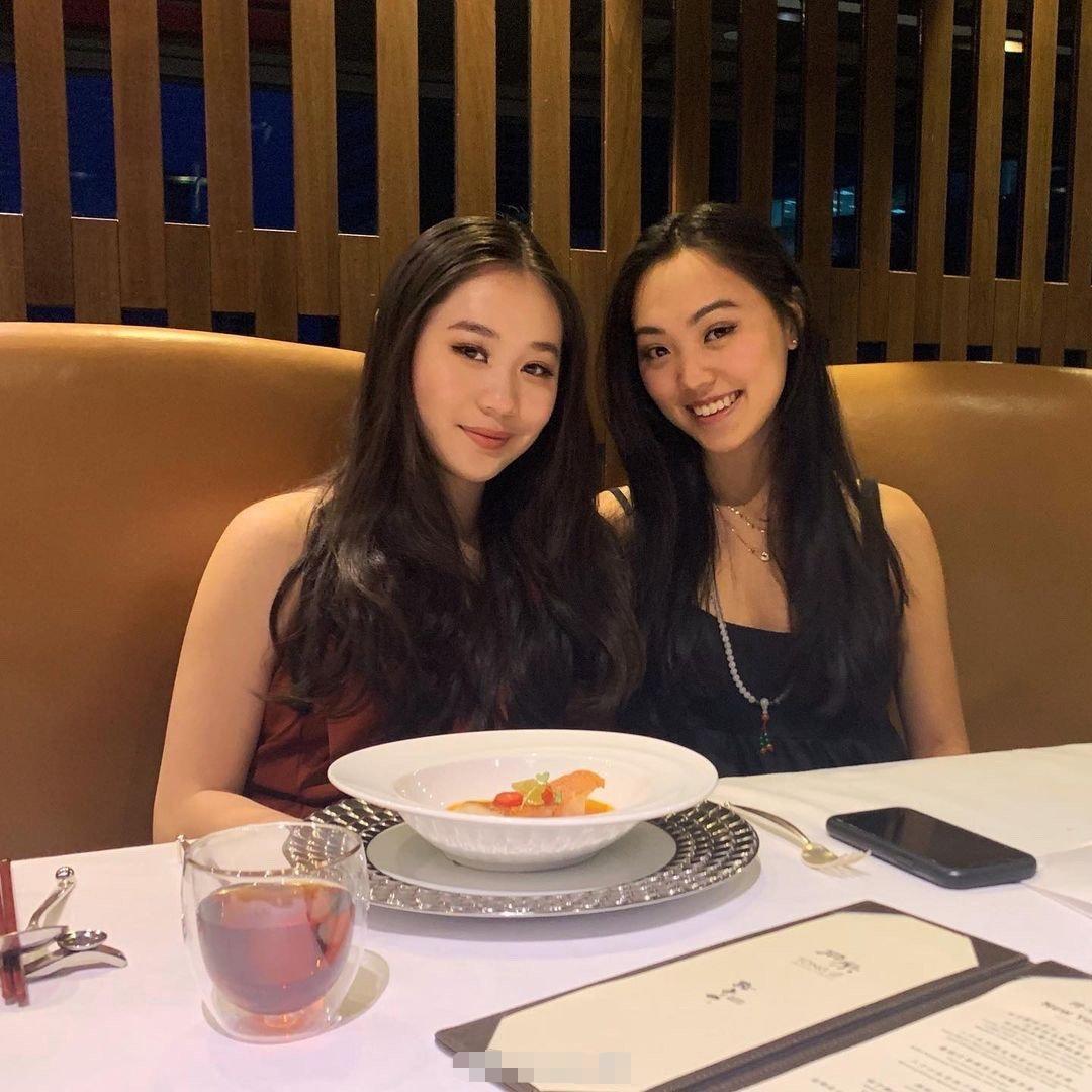 李连杰大女儿李思现在图片,李连杰的大女儿李思近况