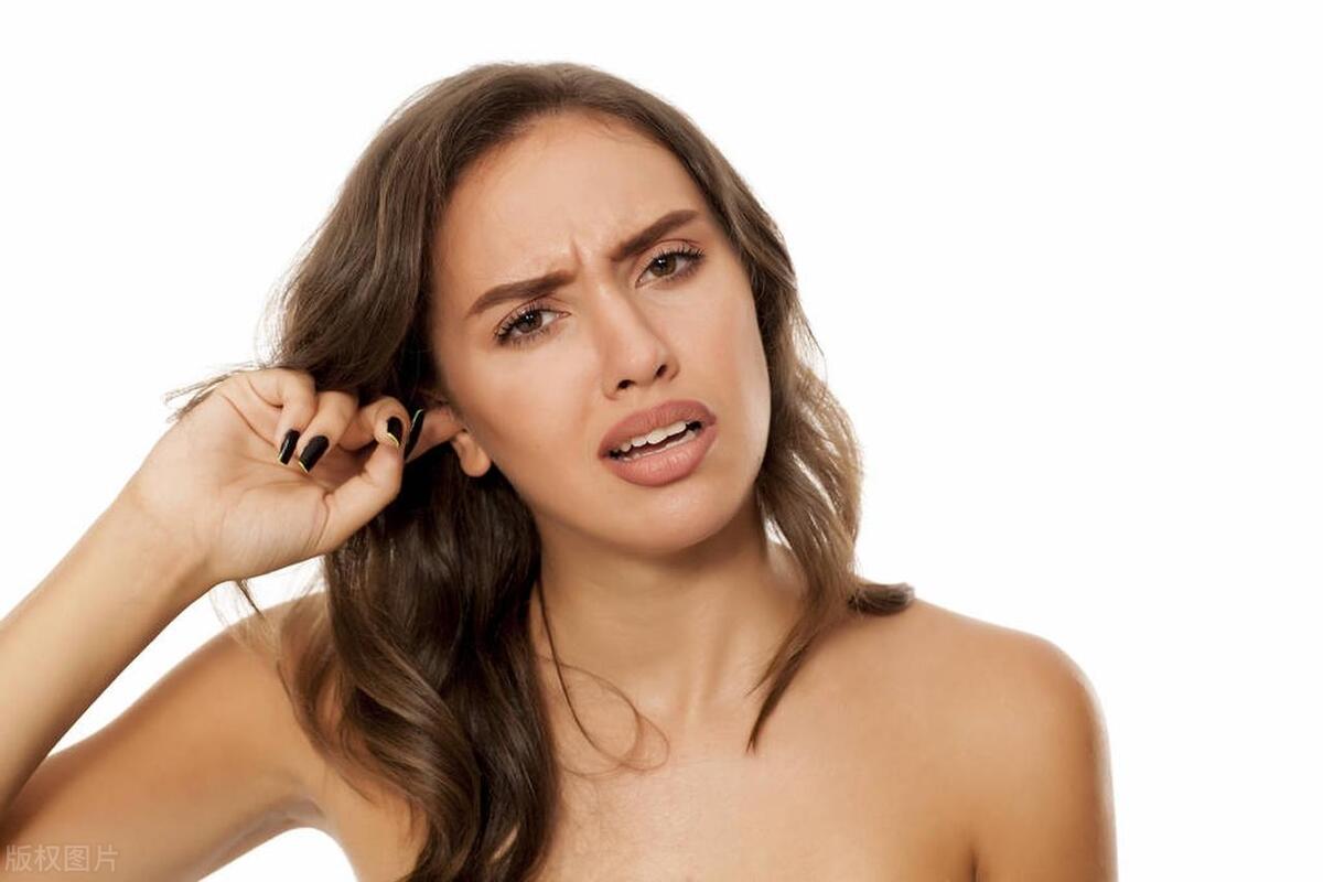 医生给人掏耳朵,医生掏耳朵的危害