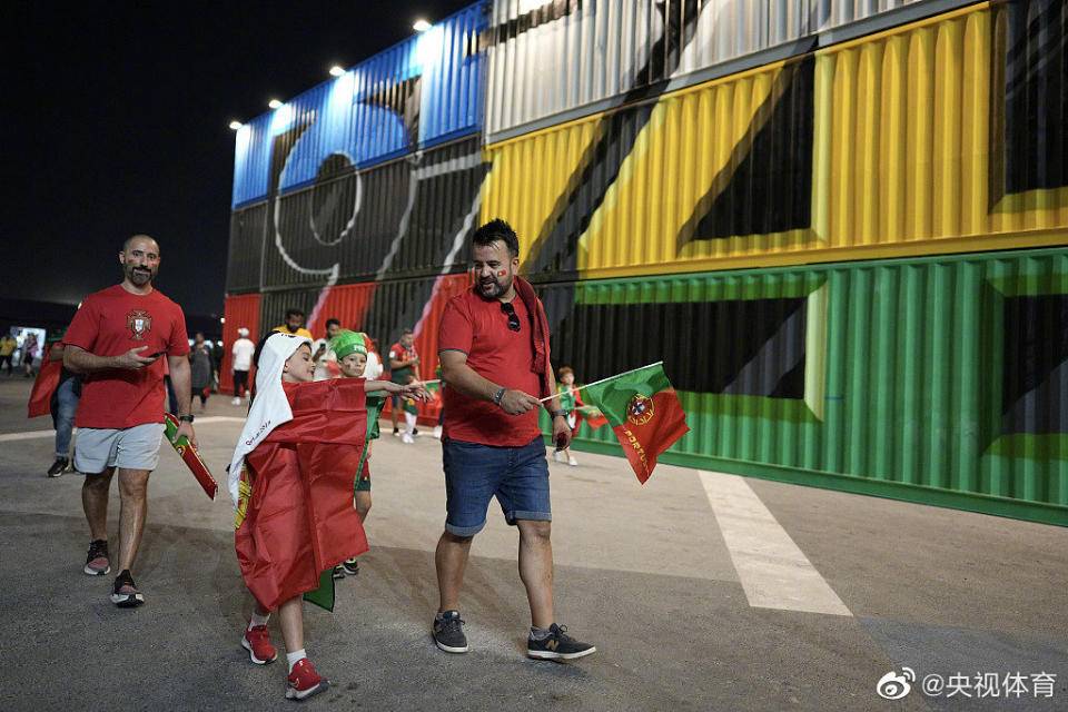 卡塔尔拆球场,卡塔尔都在哪些球场比赛