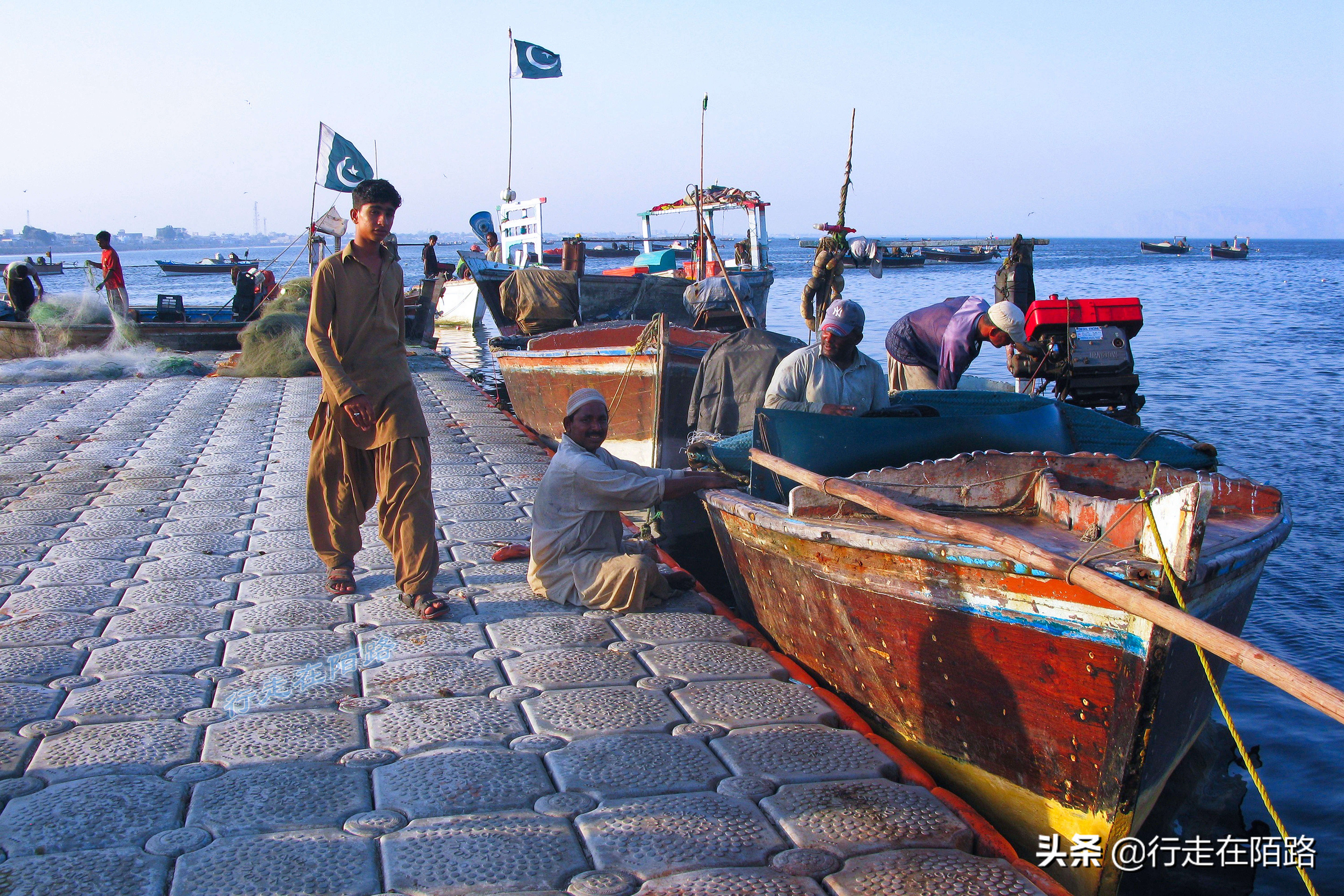 瓜达尔港为什么给新加坡运营,瓜达尔港40年运营权