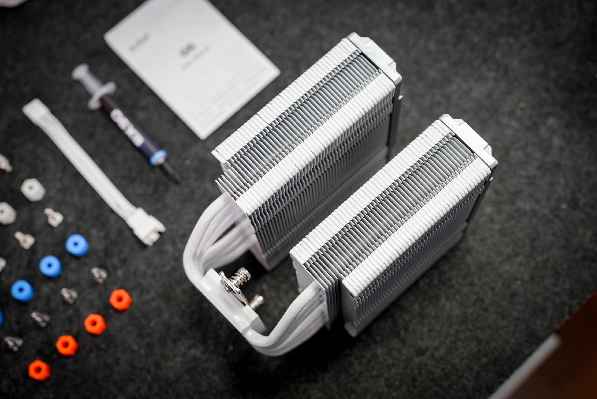 技嘉小雕b760ddr4,技嘉b760m小雕讲解