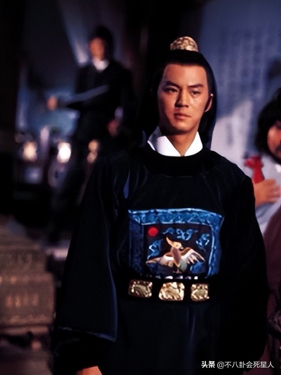 被韩国媒体评选为中国古装四美,公认古装四美男中国