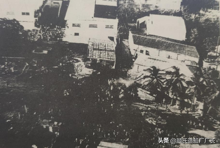 美国航空102号班机空难实拍,美国航空77号班机空难事件