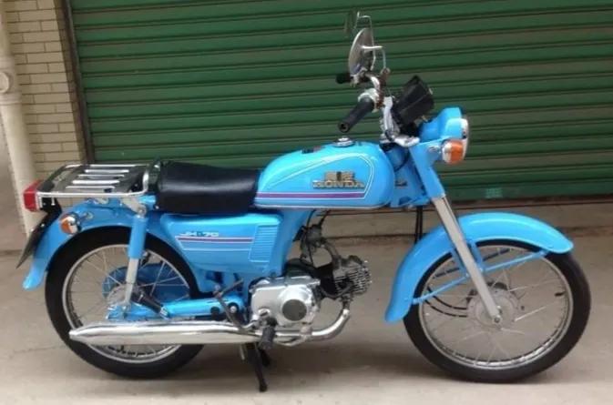 八十年代最火的6款摩托车,80年代最受年轻人的喜爱的摩托车