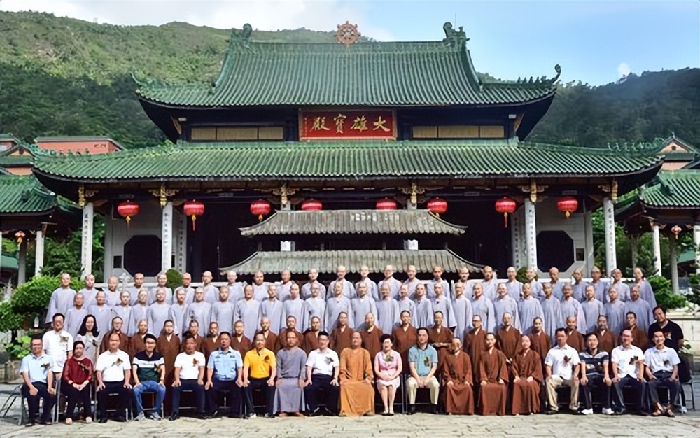 当和尚的门槛都这么高,当和尚有什么要求需要学历吗