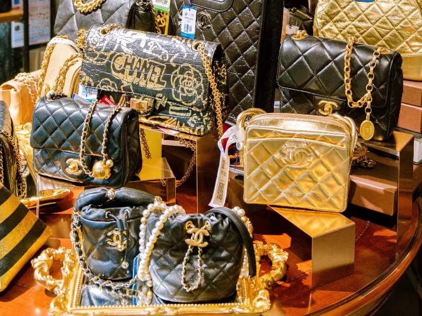 二奢二手奢侈品前景,二手奢侈品市场旺盛
