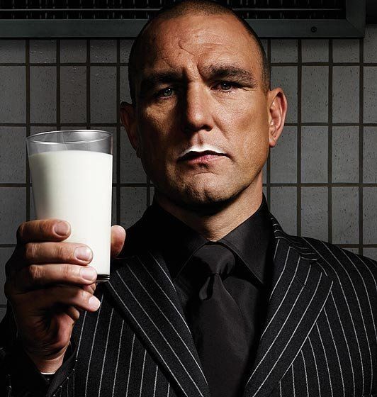 维尼琼斯：从足坛恶棍到电影台前幕后真正的大恶人