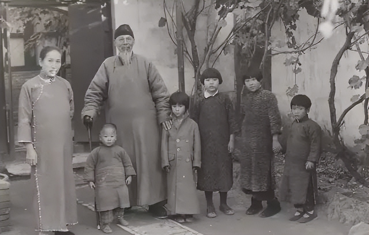 搞艺术的男人性格,搞艺术的人多情