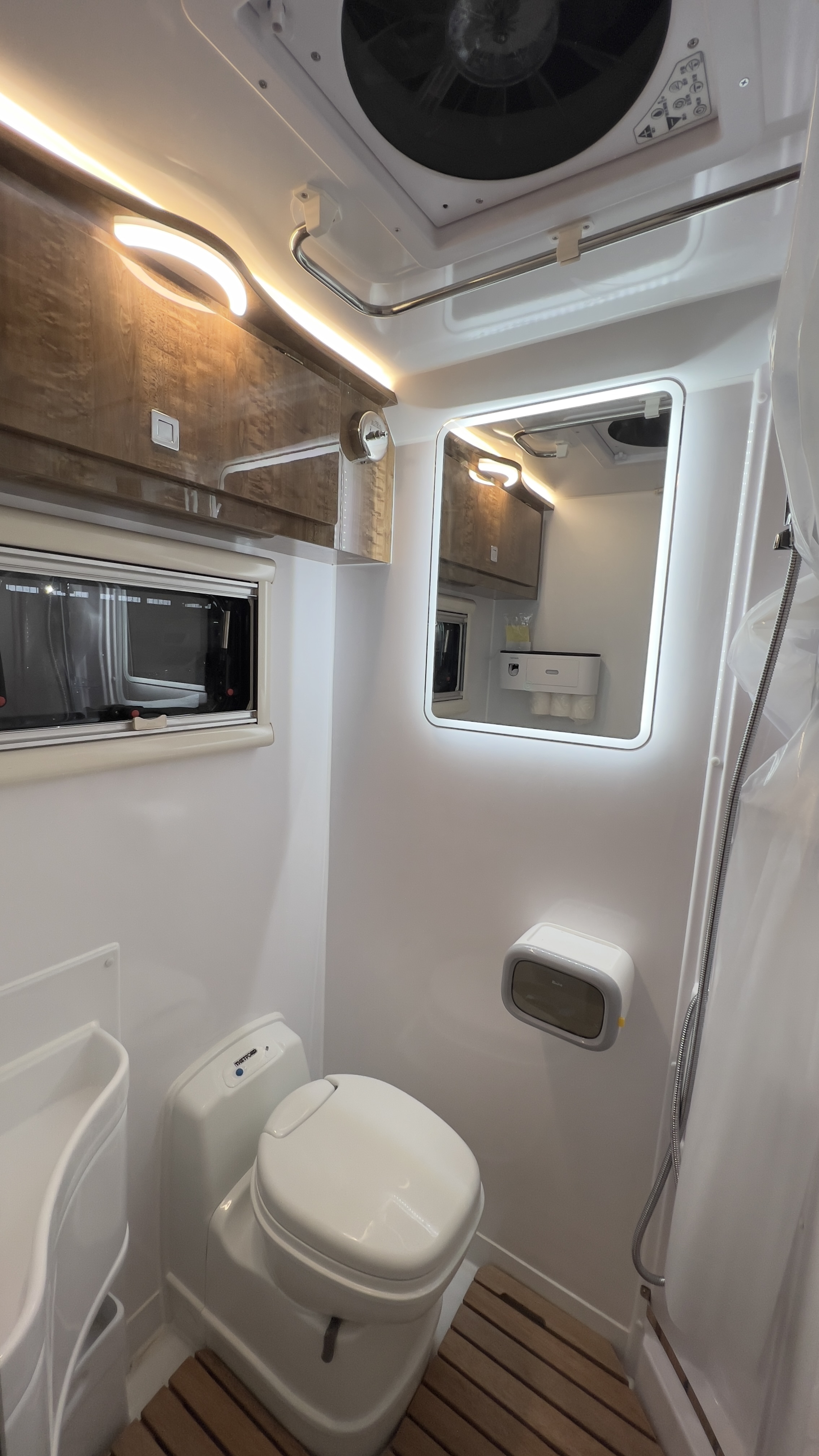 星辰歌睿途房车,歌睿途房车T型