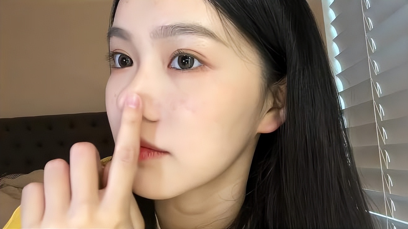 迪奥恒久遮瑕粉底液,遮瑕粉底液迪奥