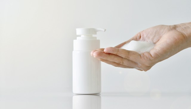 9块9的氨基酸洗面奶好用吗,9块9的洗面奶美白