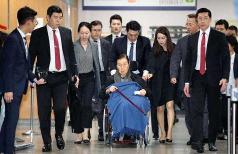 韩国财阀多可怕？娶三老婆、玩弄女星、操控总统，称没人敢审判他