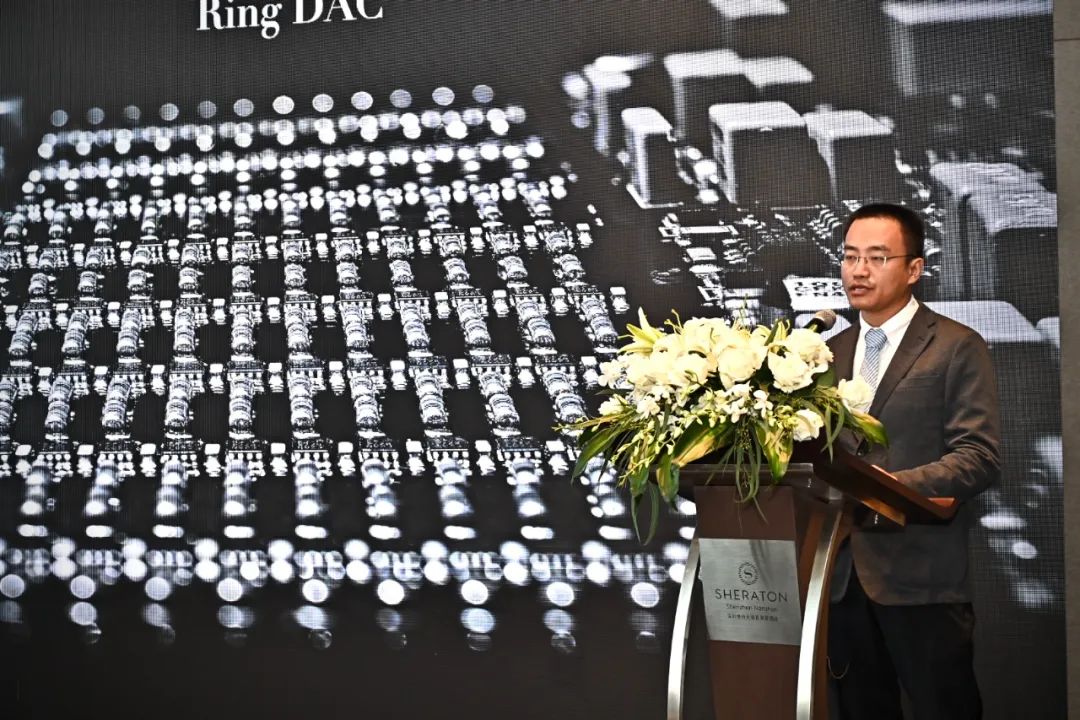 只要不到25万！英国Hiend音响品牌dCS发布顶级耳机系统LINA