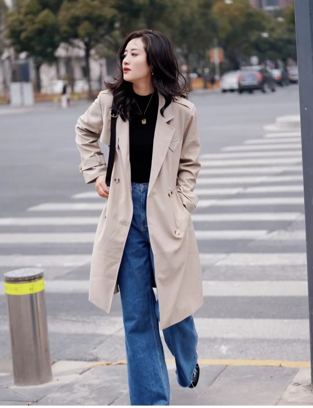 风衣外套怎么搭配好看又洋气,风衣外套怎么搭配好看又时尚